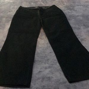 Petite 8 forest green.